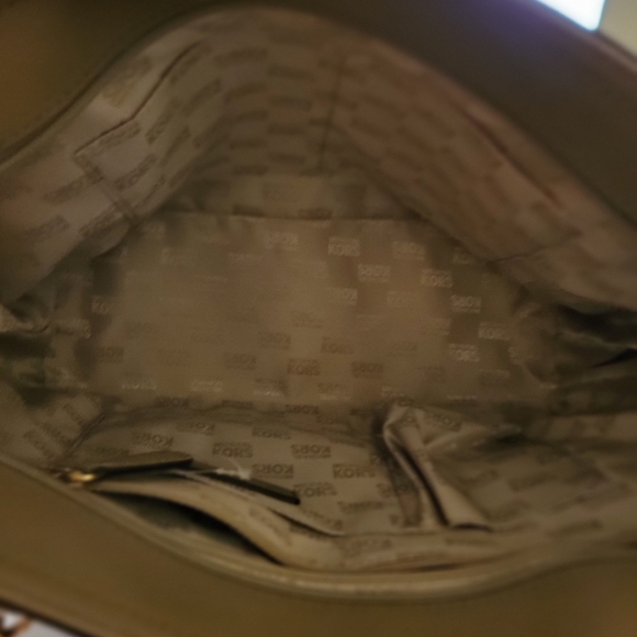 Michael Kors Used Tan Handbag - Picture 10 of 13